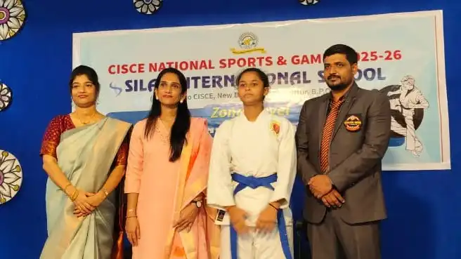 Vidyodaya Students Winning Karate Medals