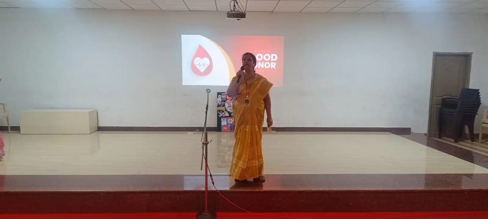 Vidyodaya Public School Pre-Primary students participating in World Blood Donor Day activity