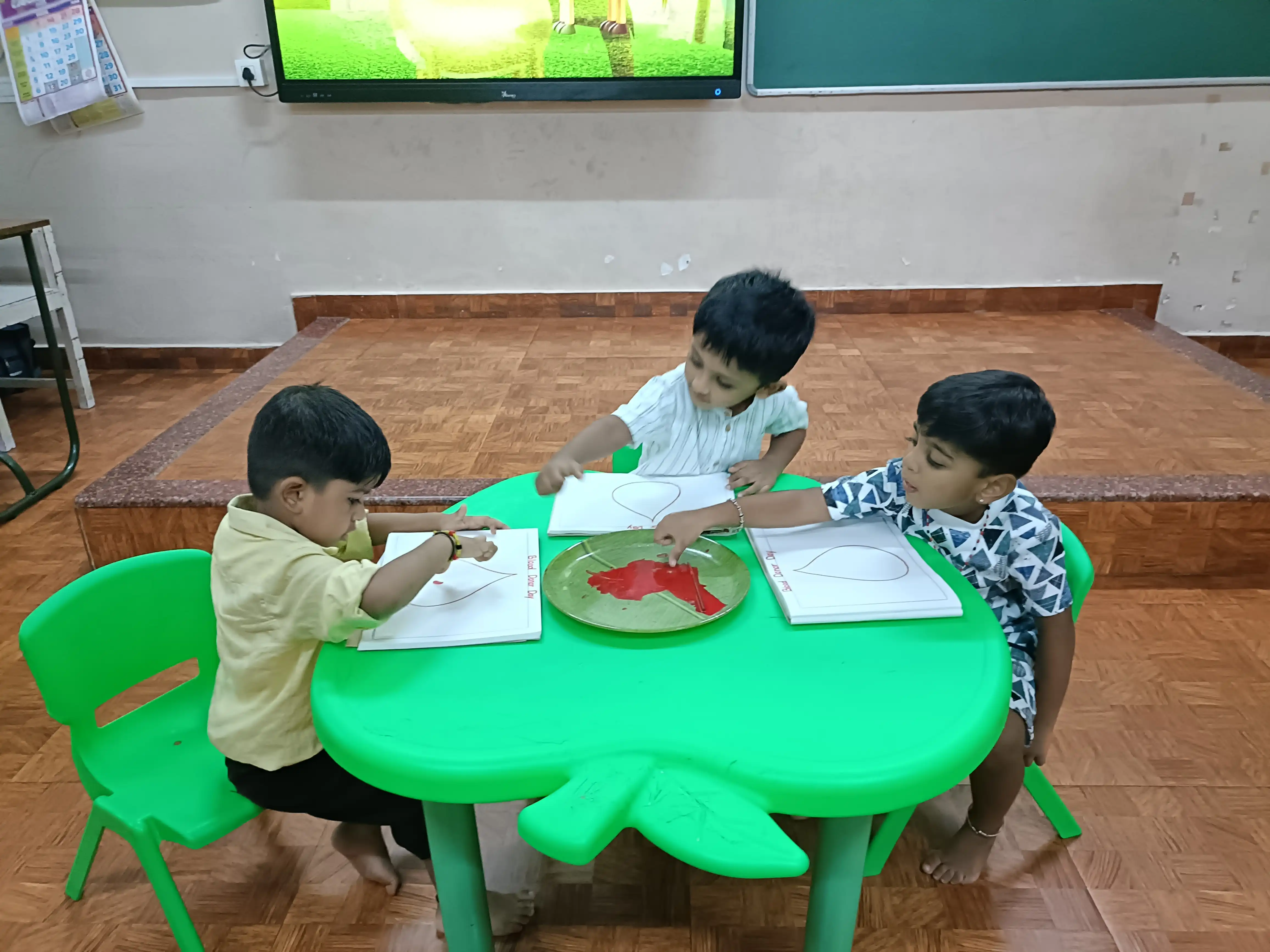 Vidyodaya Public School Pre-Primary students participating in World Blood Donor Day activity