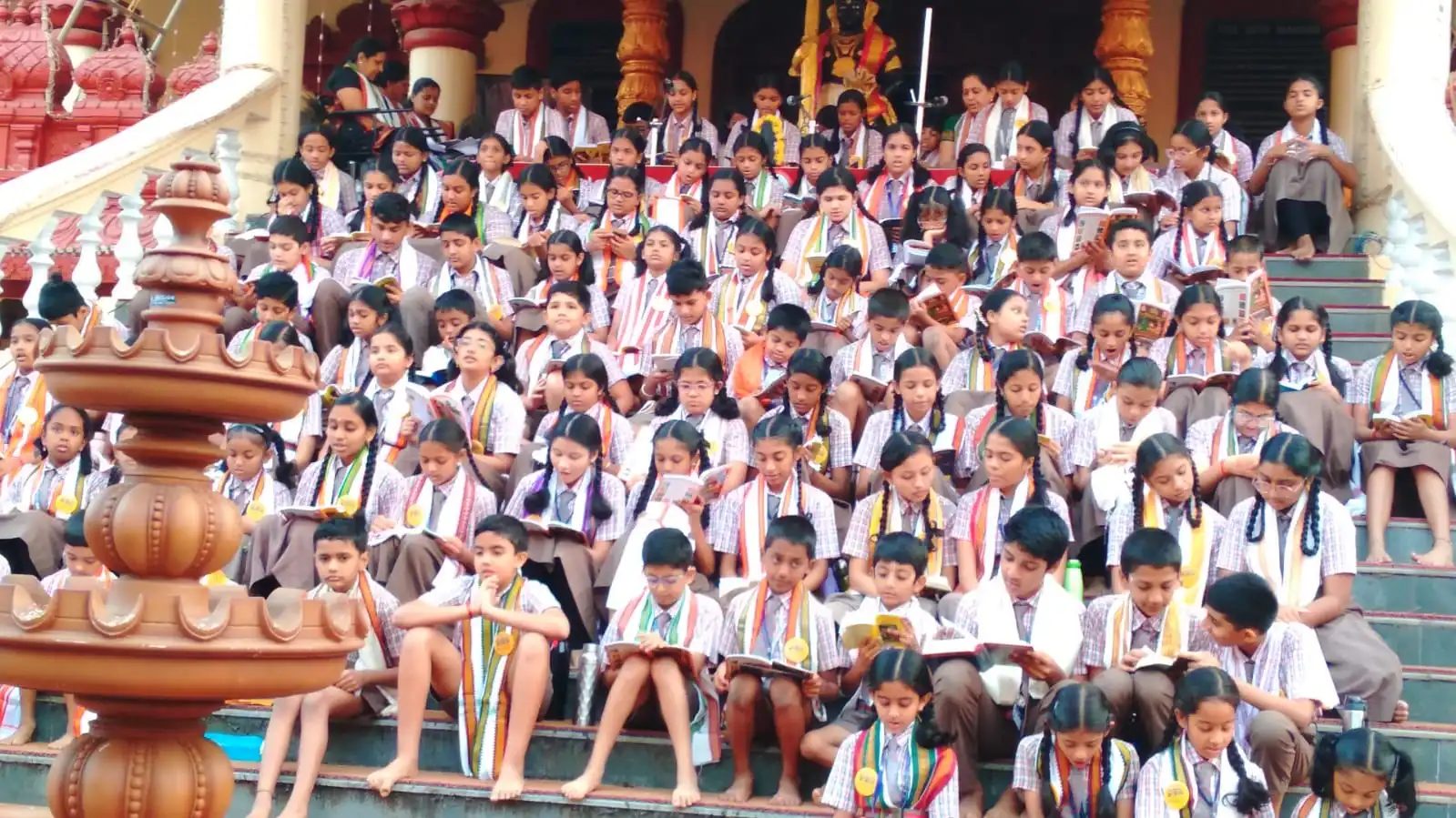 Vidyodaya Public School udupi Students participation in Udayavasthamana Geetha Parayana