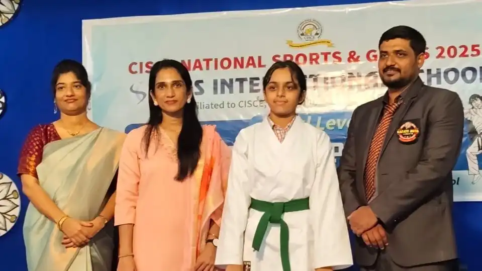 Vidyodaya Students Winning Karate Medals