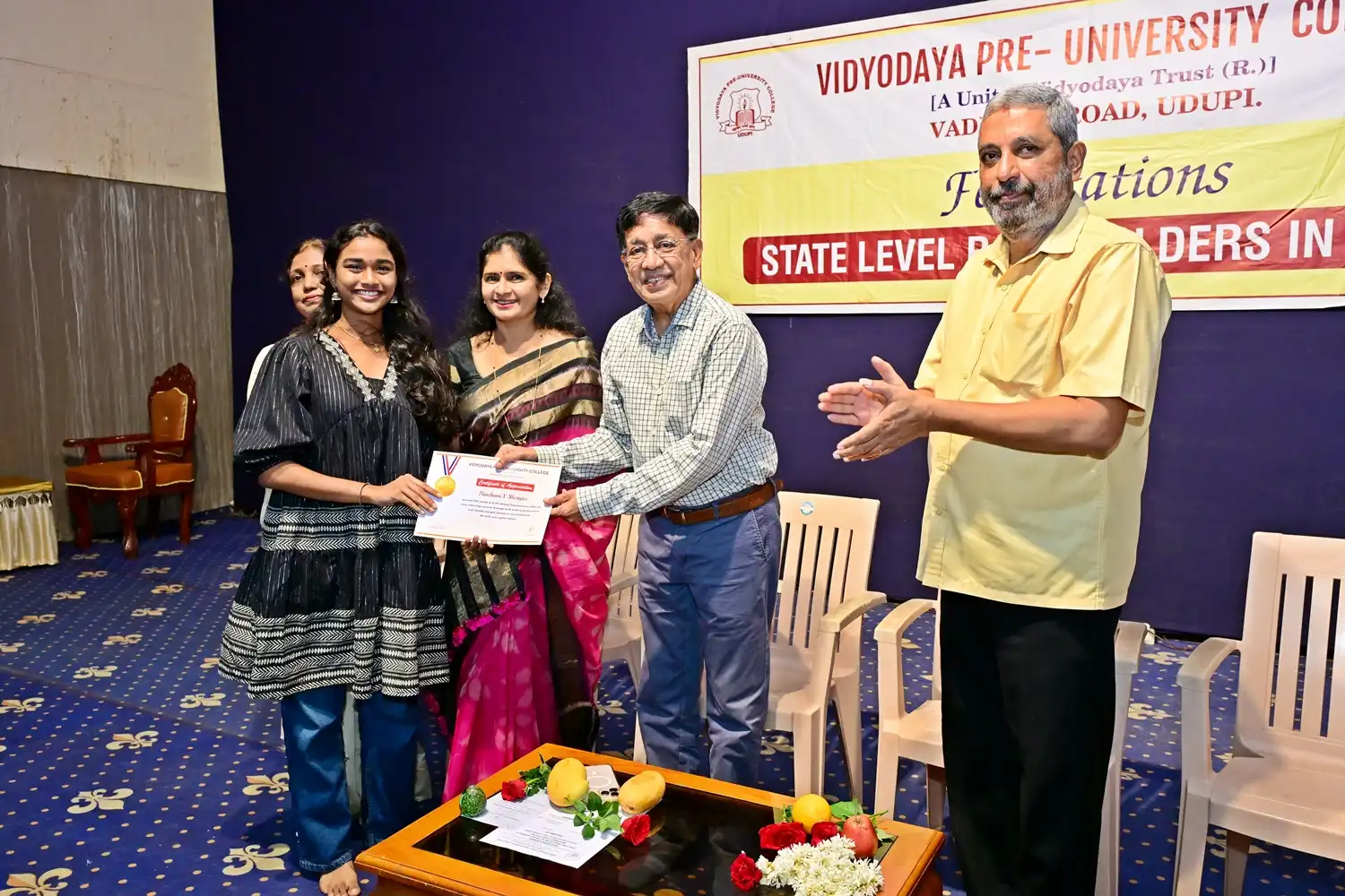 Vidyodaya P U College Udupi Felcitations to State Rank Holders