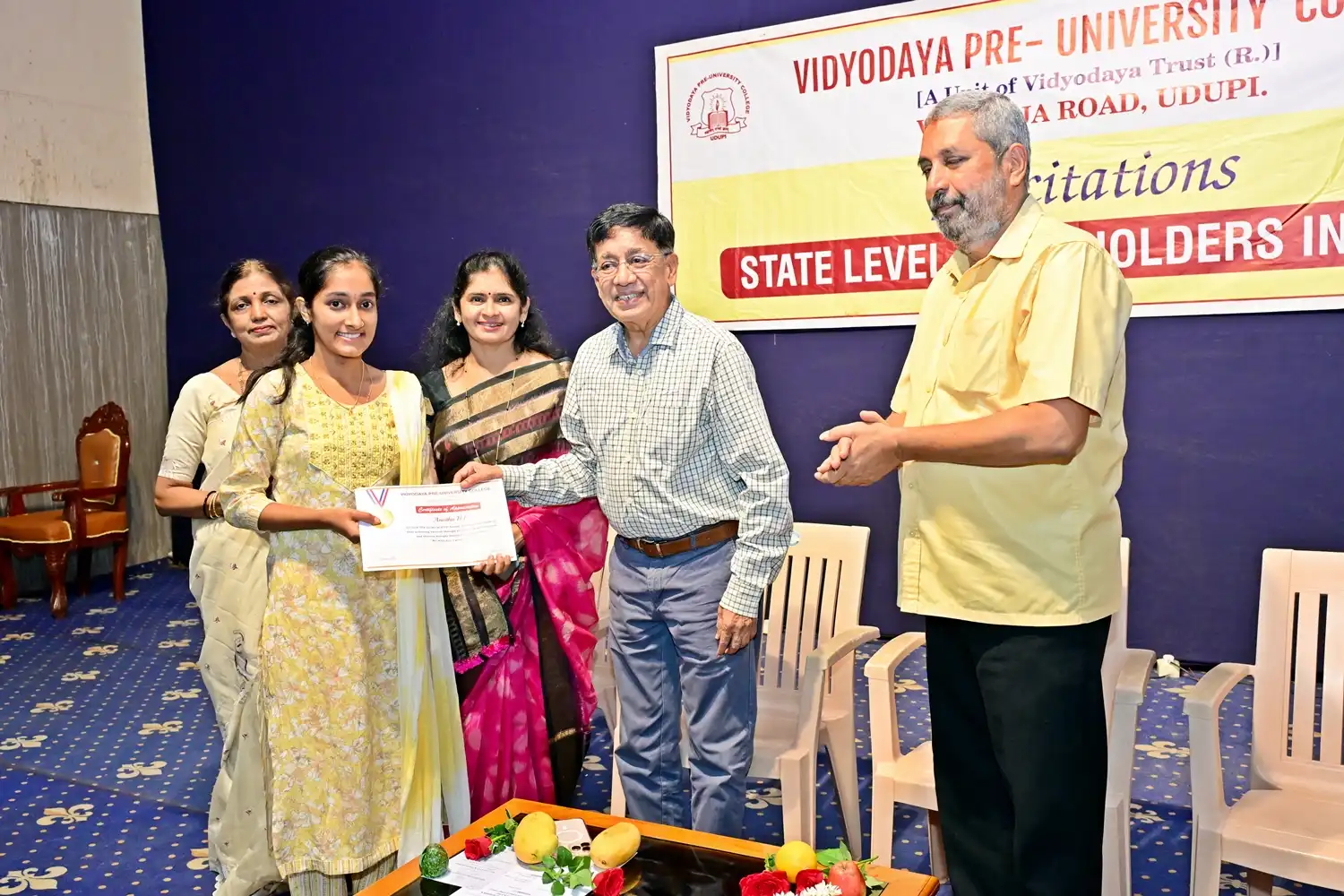 Vidyodaya P U College Udupi Felcitations to State Rank Holders