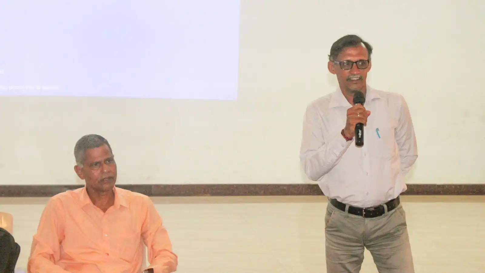 Teaching and learning process at Vidyodaya Public School Udupi