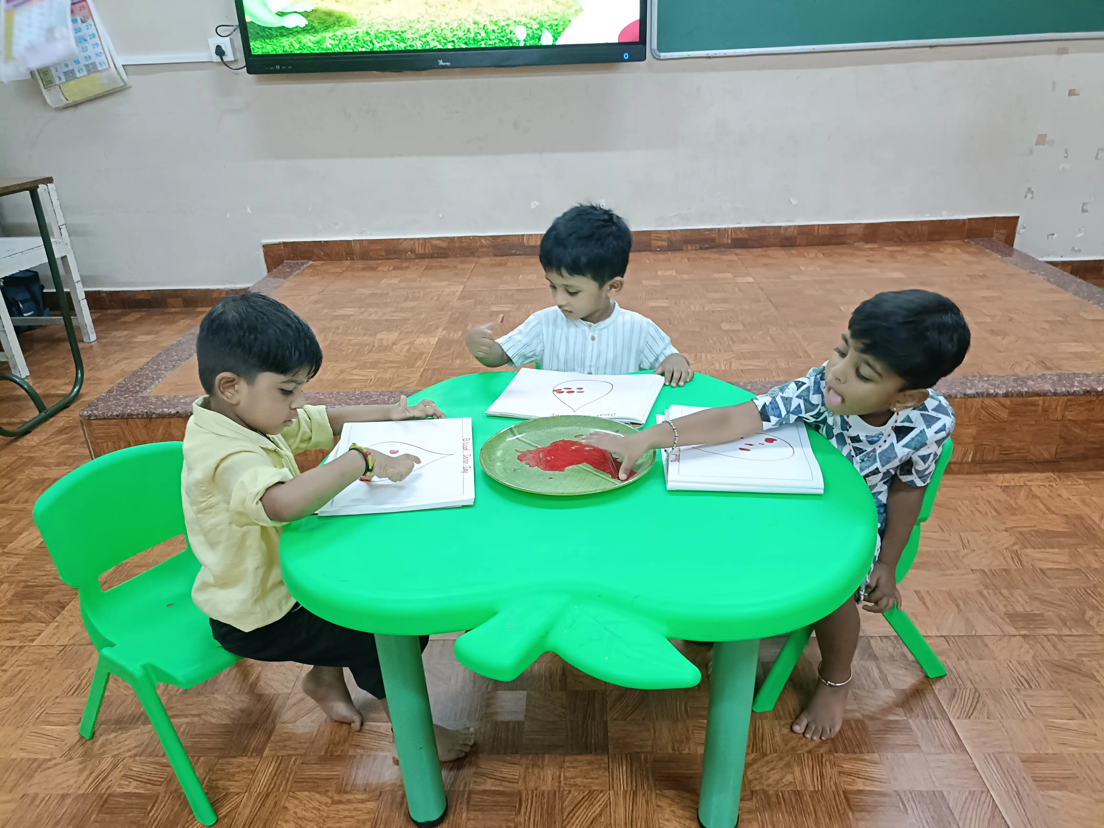Vidyodaya Public School Pre-Primary students participating in World Blood Donor Day activity