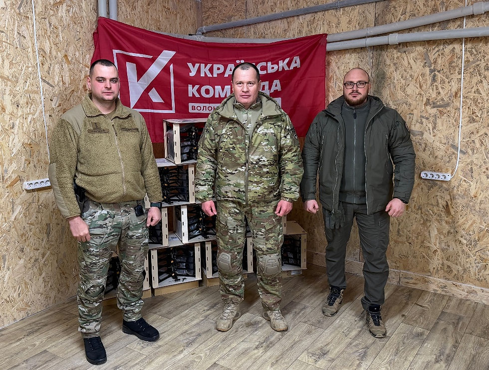 Артур Палатний: Волонтери «Української команди» на Новий рік привезли на фронт чергову партію дронів