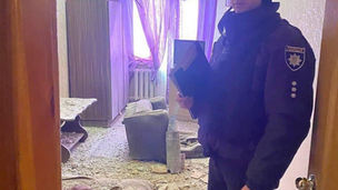 Харьков. Снаряд в многоэтажке