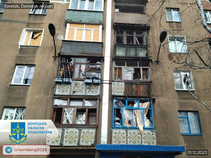 Russians in Toretsk injured three people who came to receive humanitarian aid