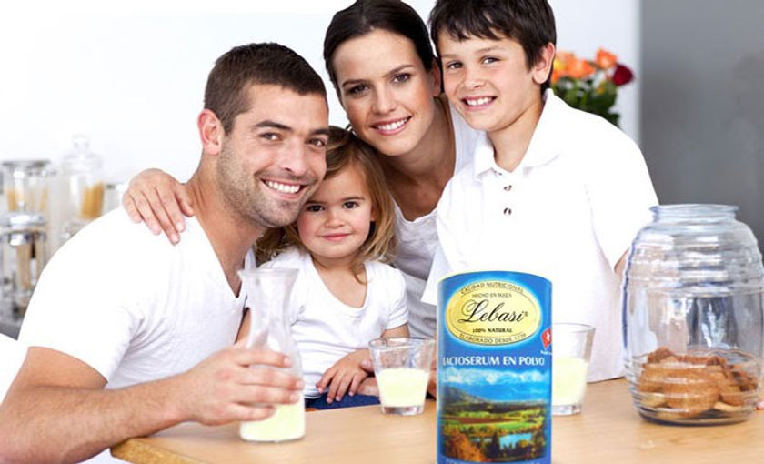 Familia Lebasi.jpg