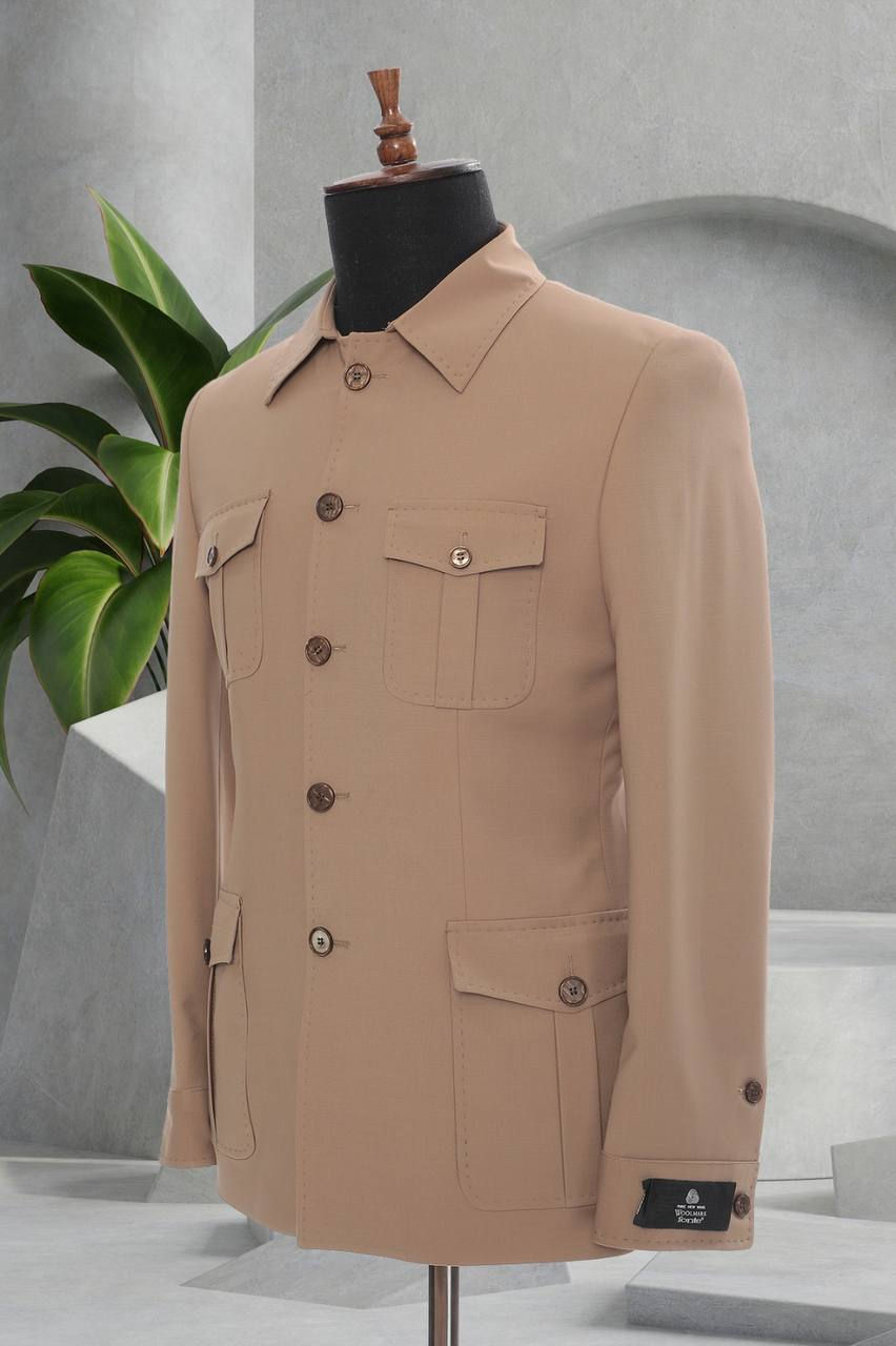 Thumbnail: Italian Men's Suit Fonte