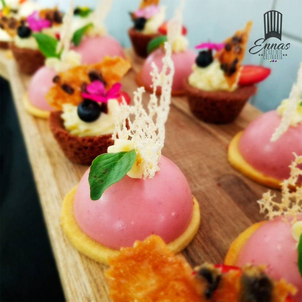 Miniatura: PETIT FOURS