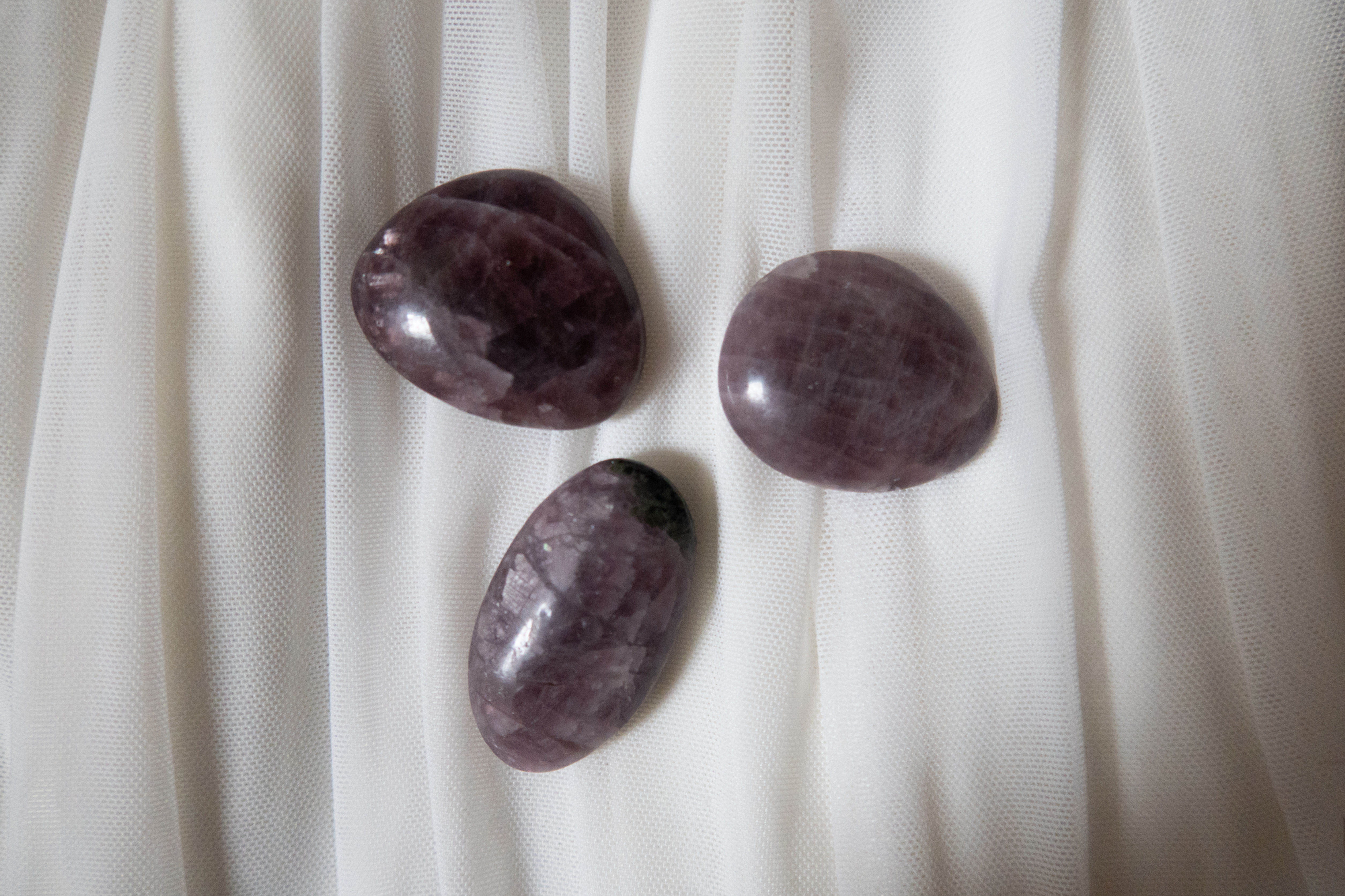 Anhydrite violette (ou angélite violette)