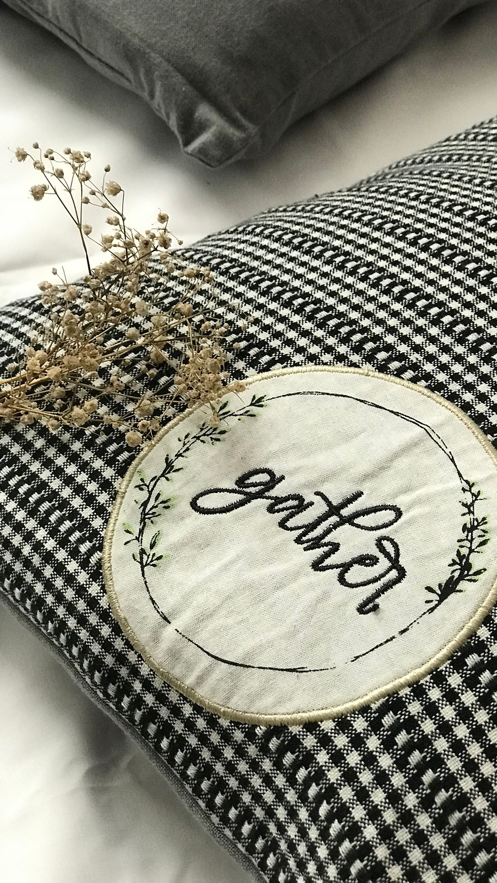 Thumbnail: Monochrome cushion covers(set of 2)