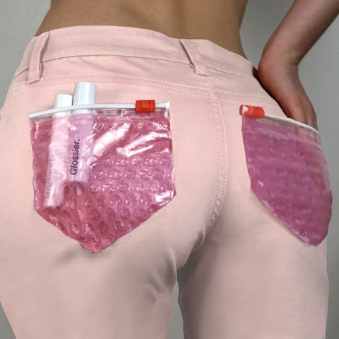glossier2_b5fhros.jpeg