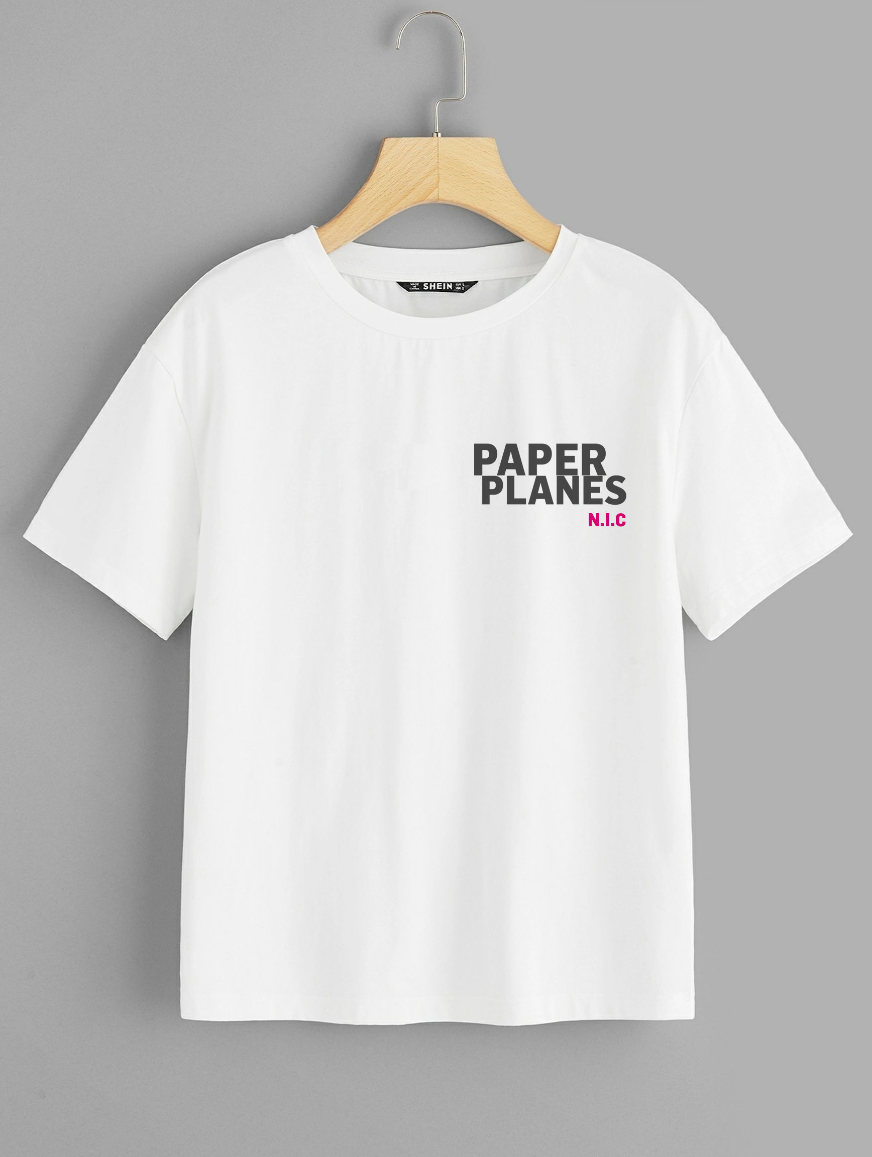 WHITE T-SHIRT