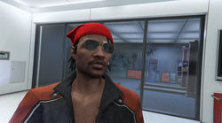 Intrus dans le garage...