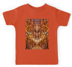 TREETRUNK TIGER STRIPES