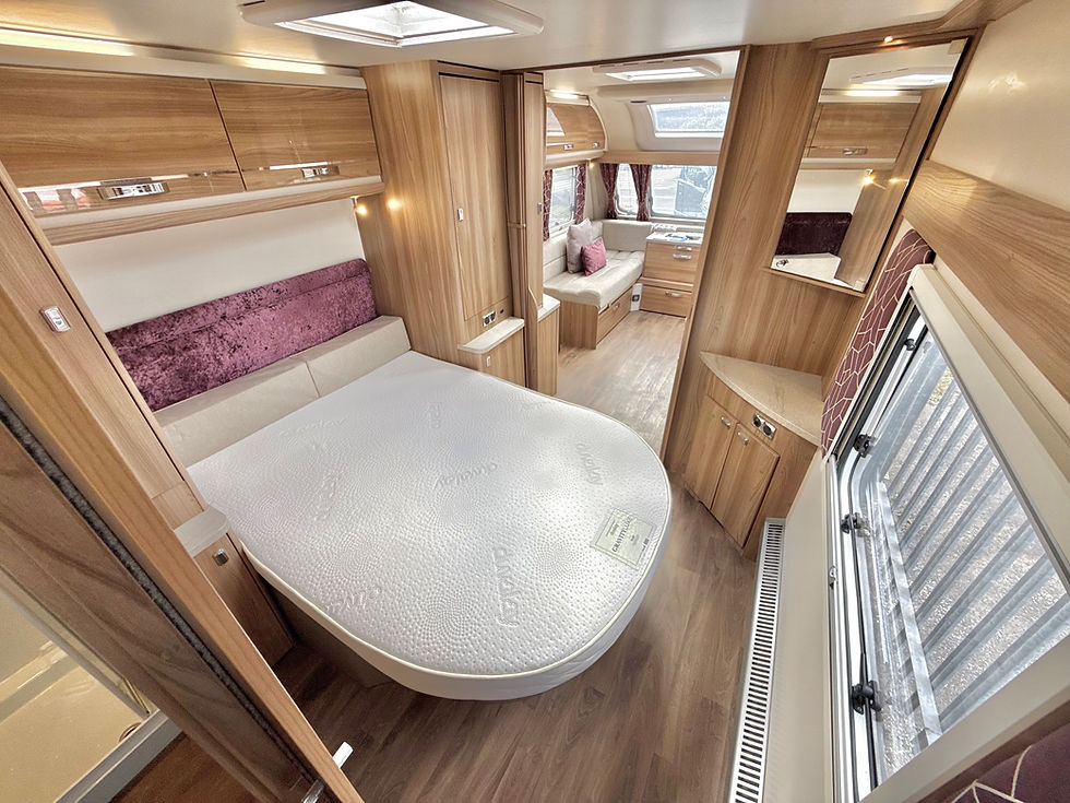 Thumbnail: 2020 Swift Challenger X 880 - 8FT Wide Island Bedroom Caravan - Motor-mover - So