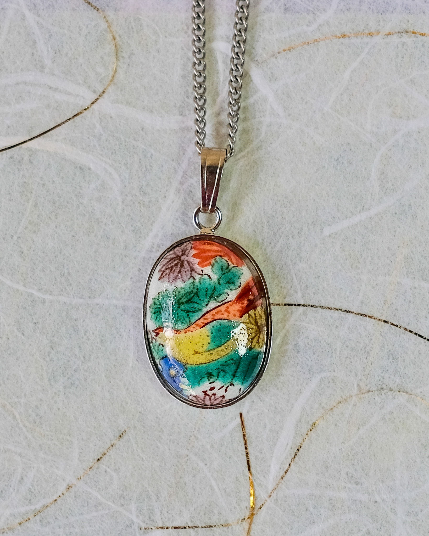 Vintage Hand-Painted Kutani-Ware Pendant Necklace 18”