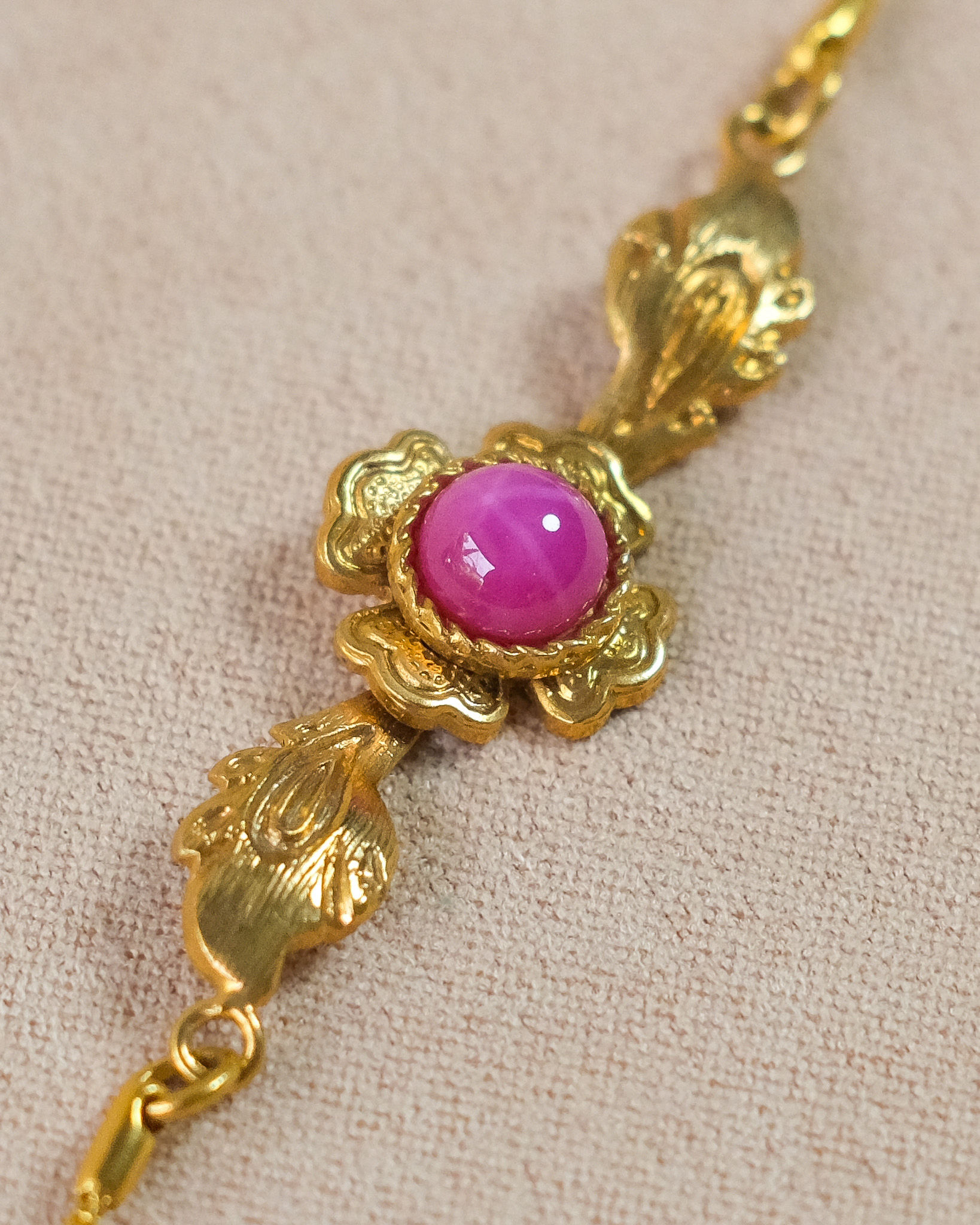 Vintage Victorian Revival Bracelet with Star Ruby-Effect Cabochon 6.5-7.5”