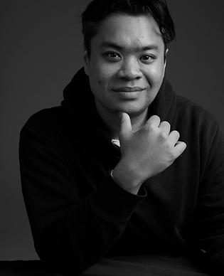 Zach Phan -Headshot.png