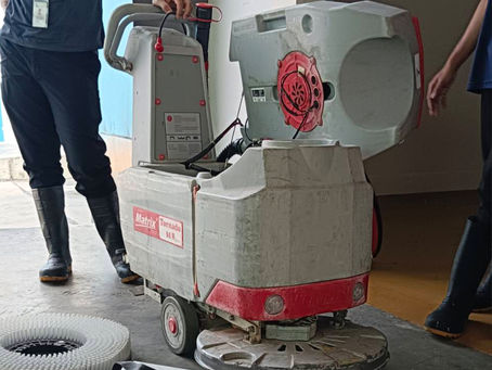 แบตเตอรี่สำหรับรถขัดพื้น: แบตเตอรี่ MAX1 MXD12-100 (12V 100Ah) Deep Cycle