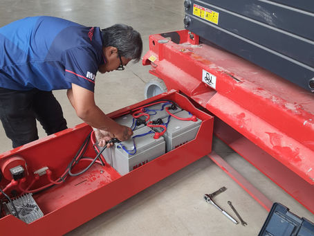 ยกระดับประสิทธิภาพรถกระเช้าไฟฟ้าให้ทำงานได้เต็มกะ ด้วยแบตเตอรี่ MAX1 MXEV6-260 (T145)