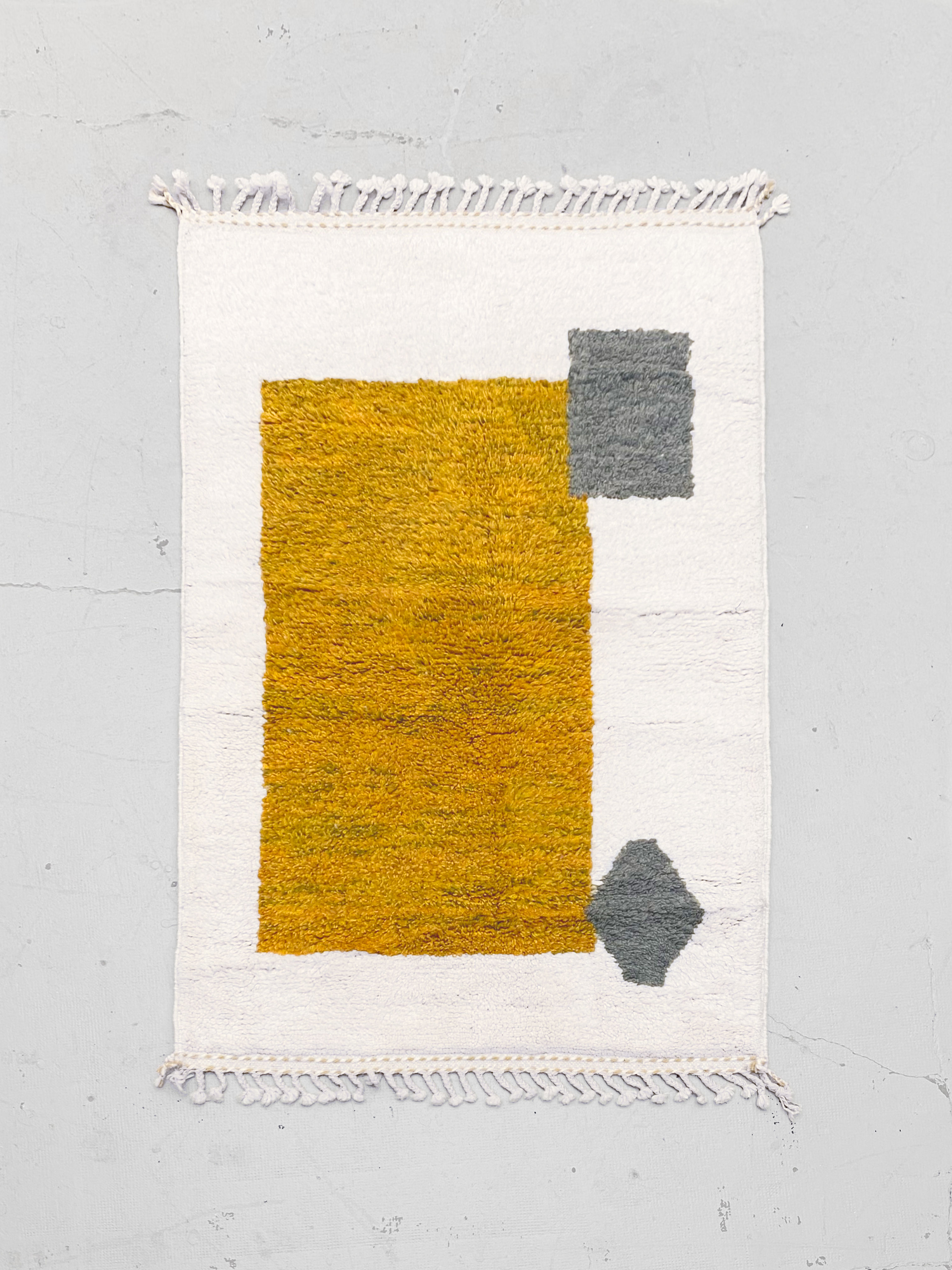 Tapis berbère Beni Ouarain à motifs colorés 1,55x1,06m