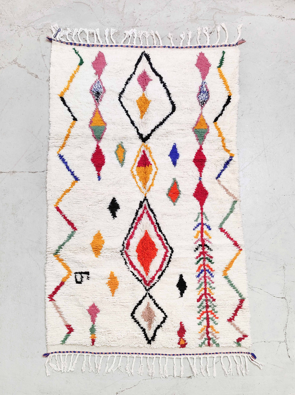 Miniature : Tapis berbère Azilal écru à motifs colorés 2,52x1,40m