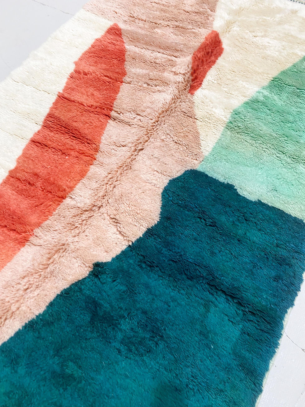 Miniature : Tapis berbère M'rirt écru à motifs colorés 2,44x1,62m