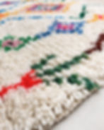 Miniatura: Alfombra bereber Azilal multicolor de 1,47 x 1,07 m