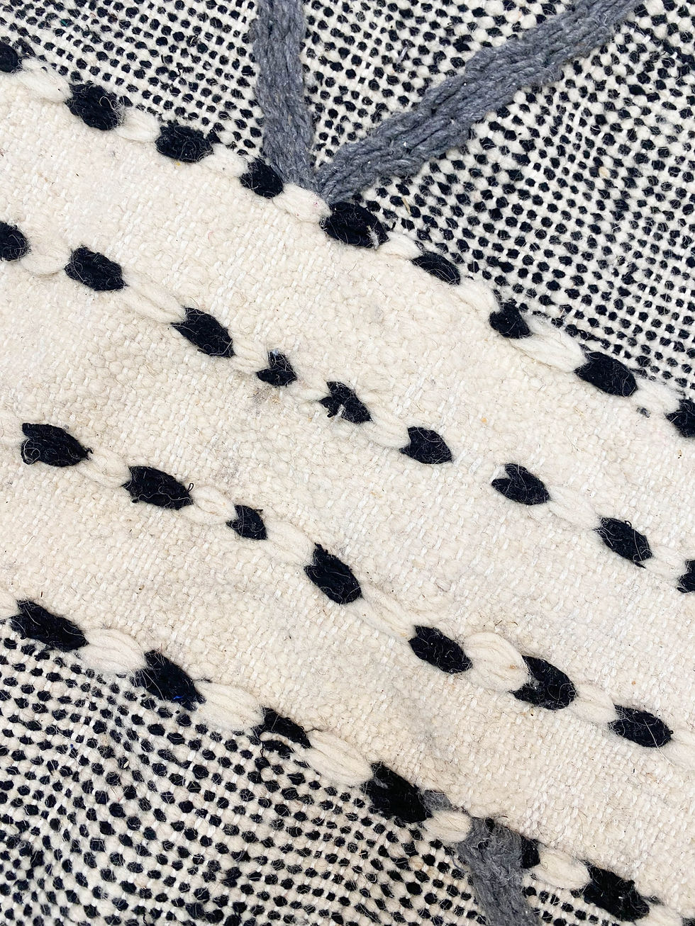 Miniature : Kilim berbère zanafi à losanges noir et blanc 3,1x1,80m