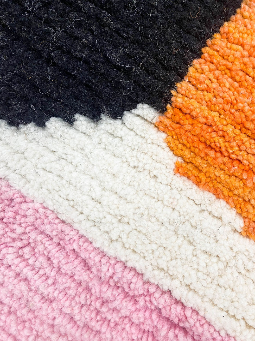 Miniature : Tapis berbère Beni Ouarain écru à motifs colorés 2,40x1,40m