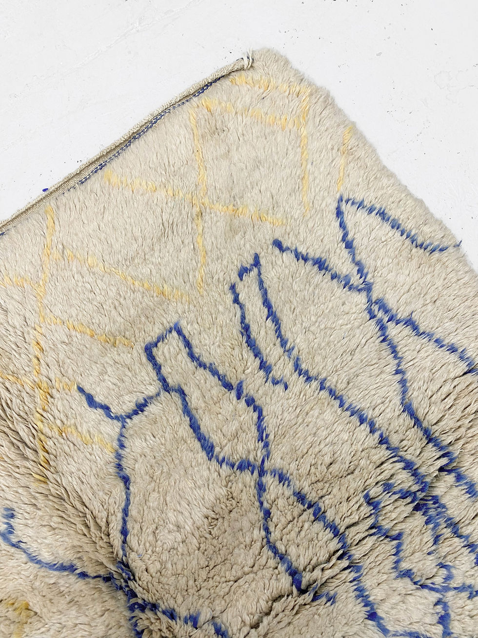 Miniature : Tapis berbère Beni Ouarain marron à motifs bleus et jaunes 2,52x1,73m