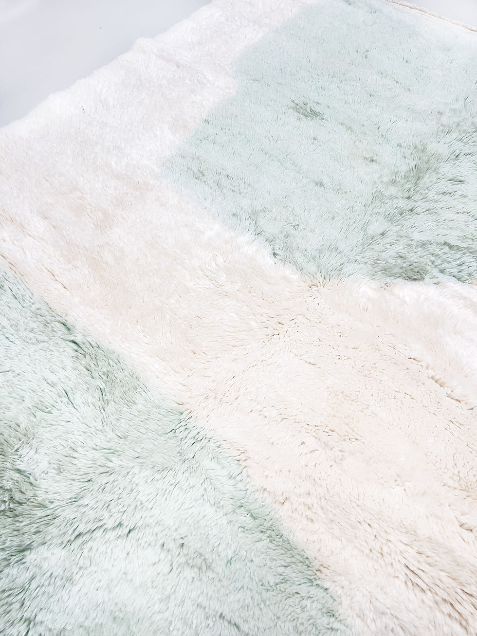Miniature : Tapis berbère M'rirt vert pastel 1,98x1,58m
