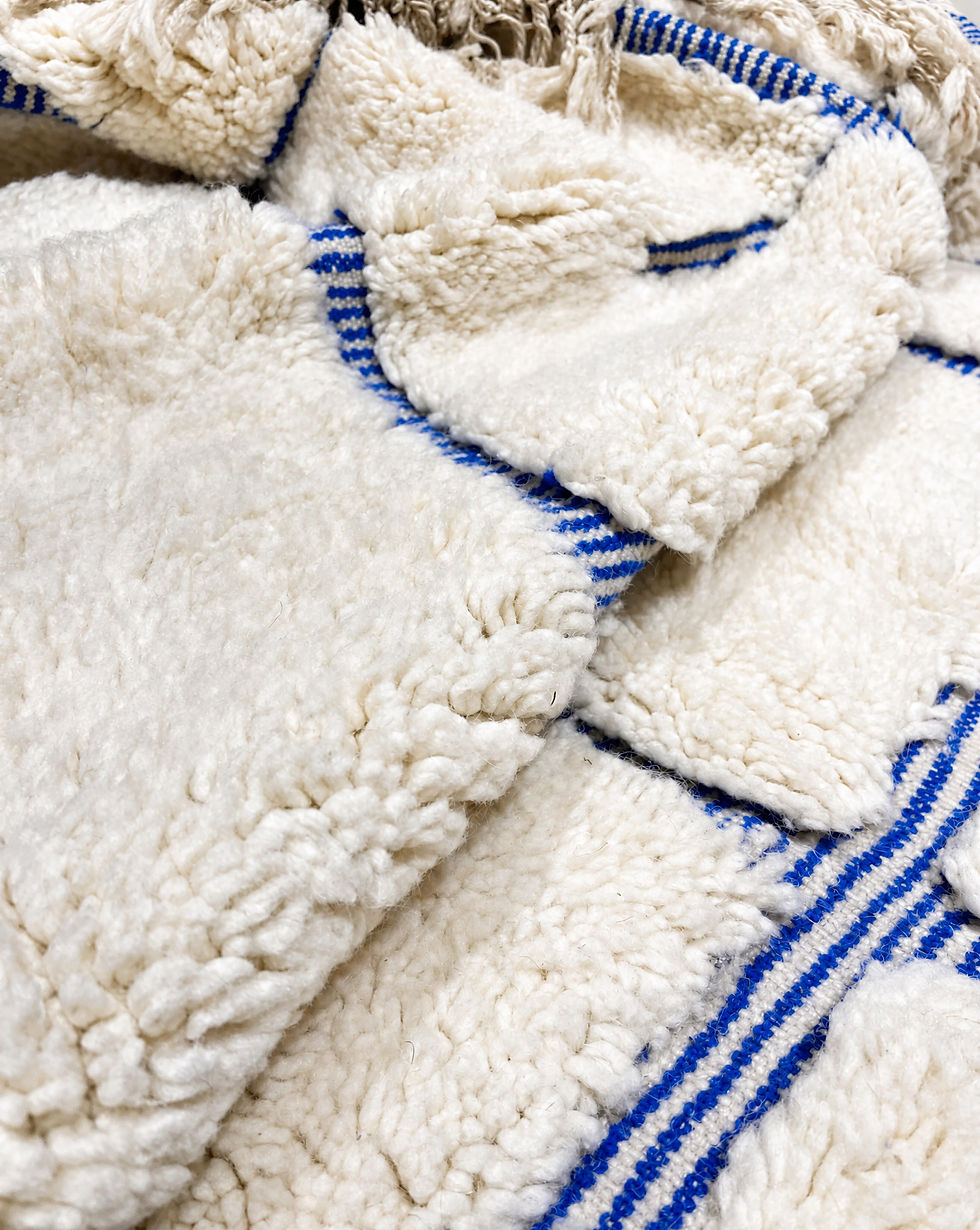 Miniature : Tapis berbère Beni Ouarain à motifs géométriques bleu majorelle 2,40x1,46m