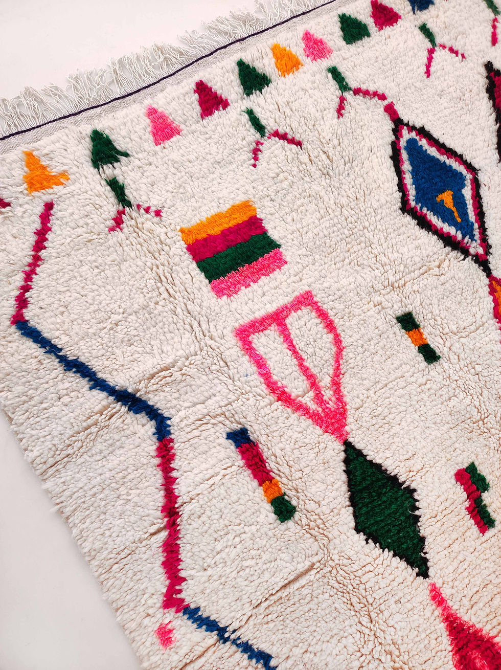 Miniature : Tapis berbère Azilal écru à motifs colorés 2,41x1,43m