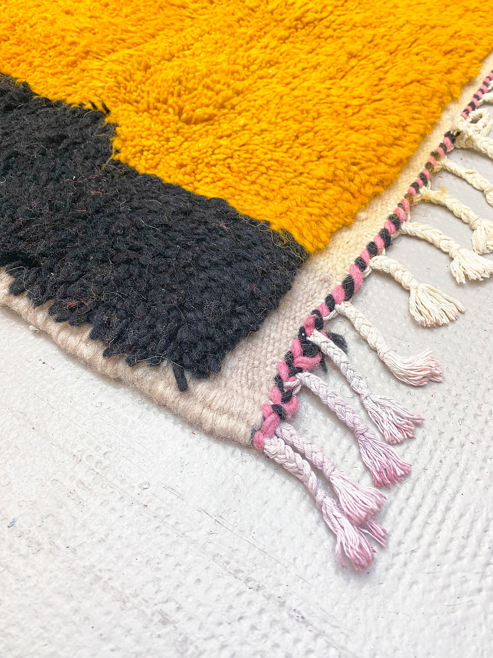Miniature : Tapis berbère Boujaad à motifs colorés 2,55x1,53m