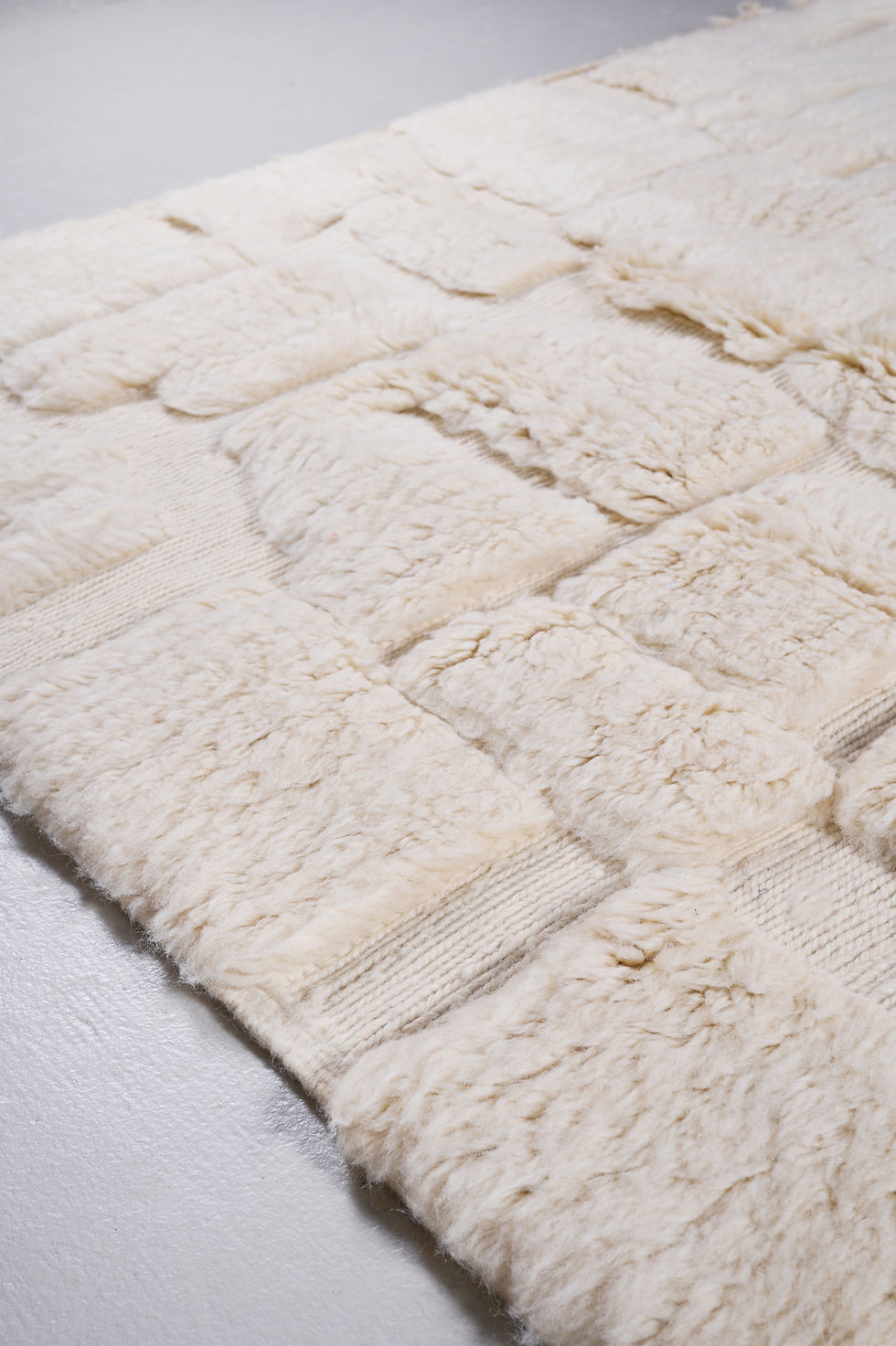 Miniature : Tapis berbère Beni Ouarain écru à motifs gémétriques 2,52x1,68m
