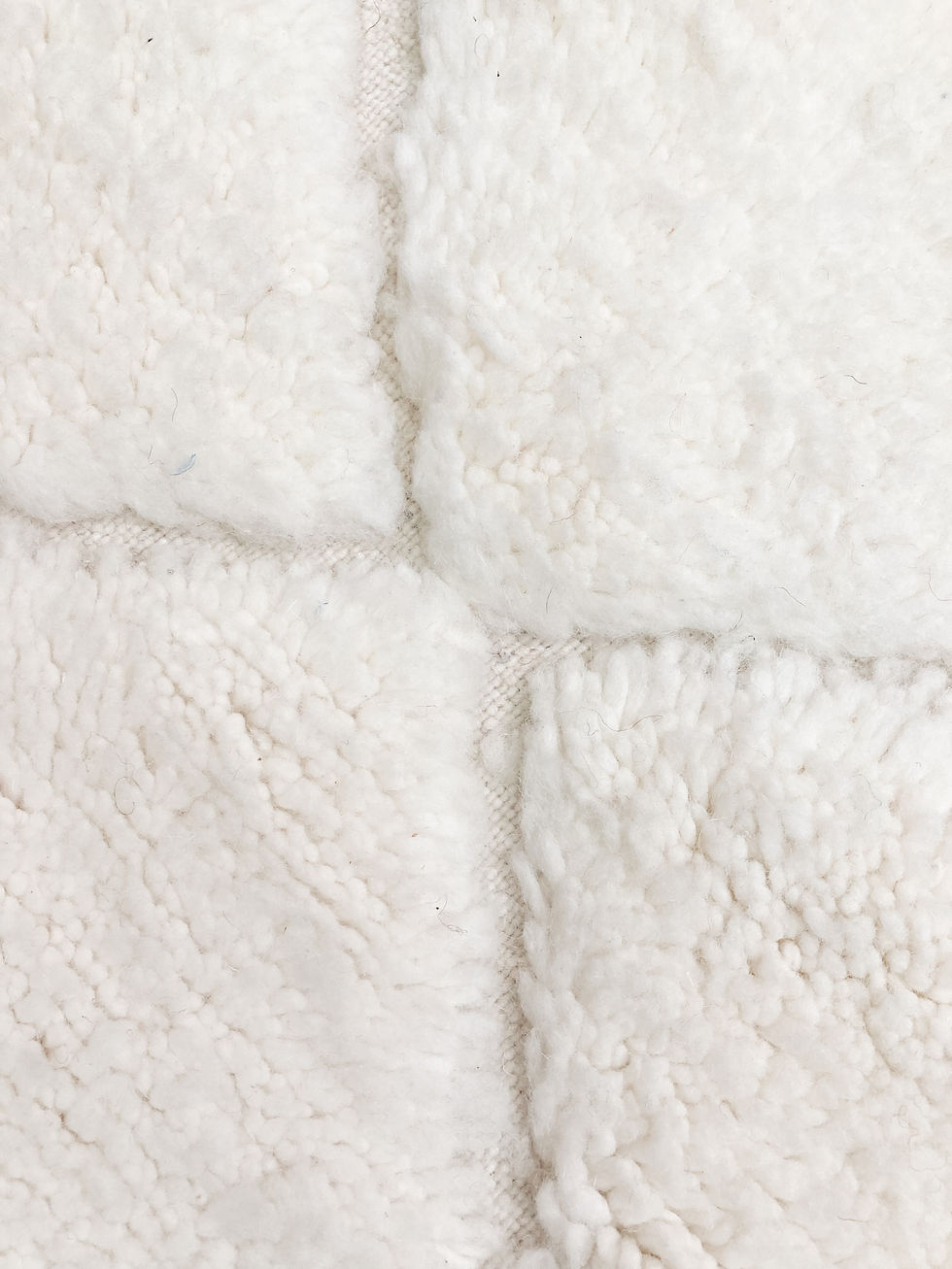 Miniature : motif gravé du tapis beni ouarain blanc
