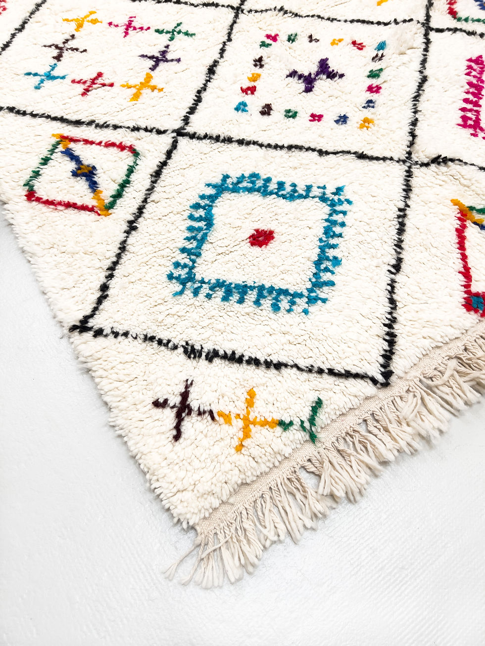 Miniatur: Beni Ouarain Berberteppich mit farbenfrohen Mustern, 2,37 x 1,57 m