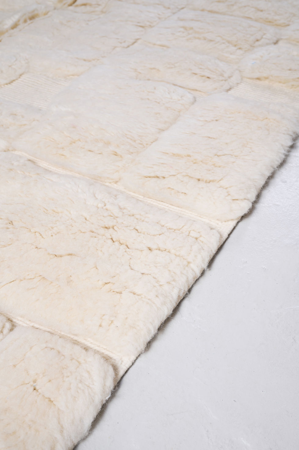 Miniature : Tapis berbère Beni Ouarain écru à motifs gémétriques 2,52x1,68m
