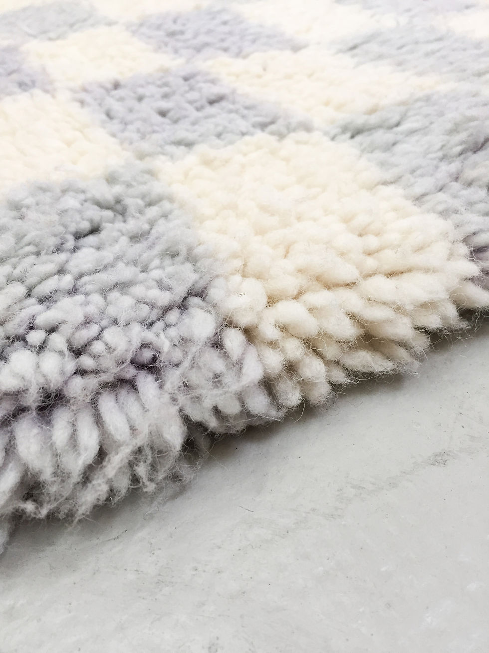 Miniature : Tapis berbère Beni Ouarain écru à carreaux lila 2,53x1,73m