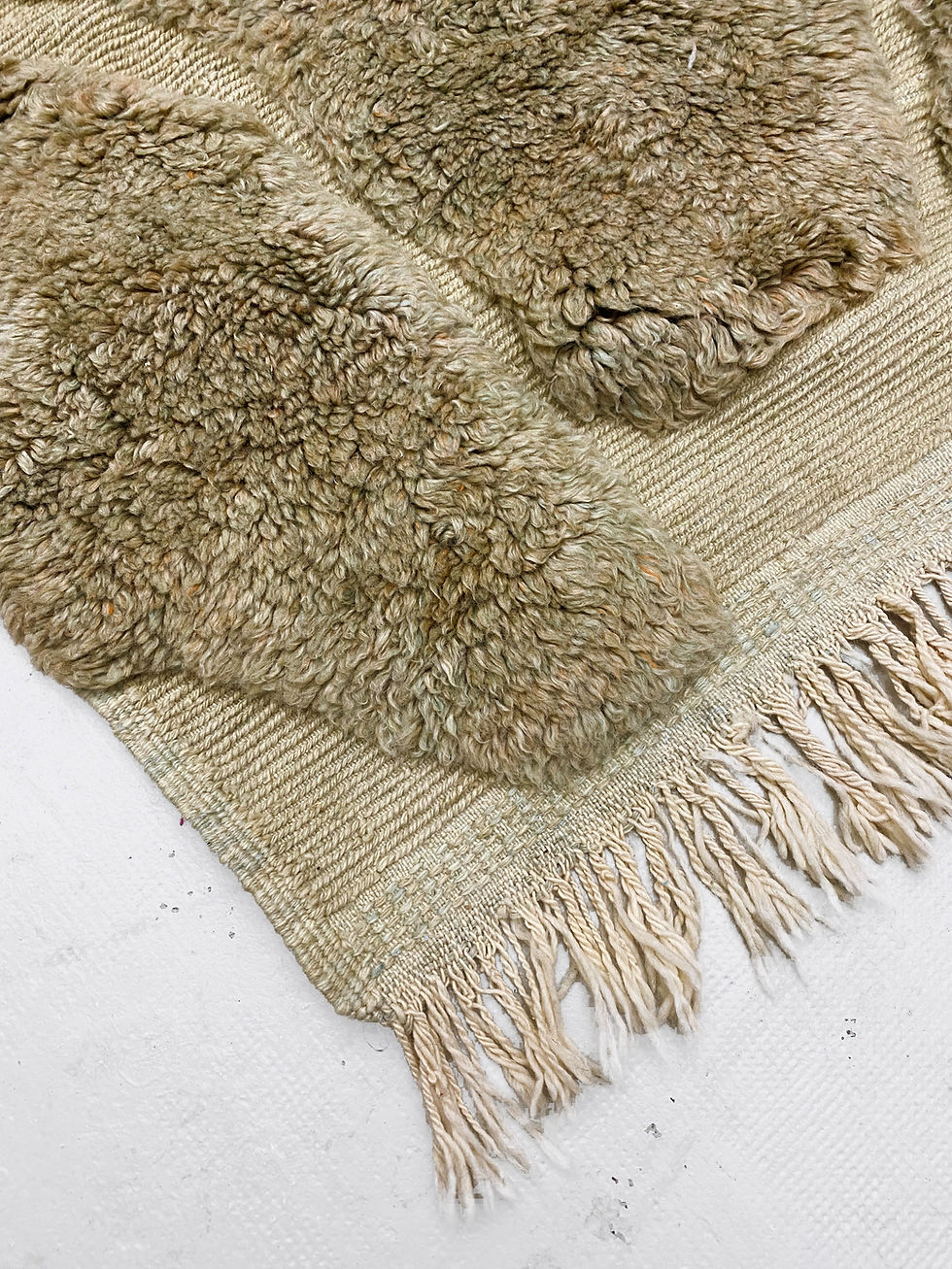 Miniatur: Beni Ouarain Berberteppich mit gravierten Motiven, 2,40 x 1,72 m