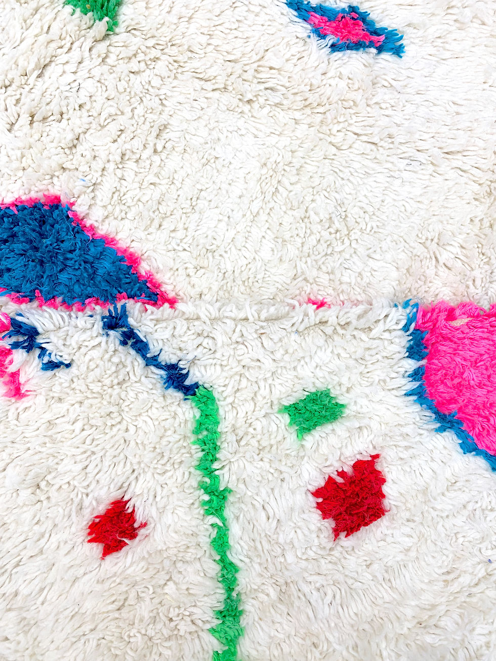 Miniature : Tapis berbère Azilal à motfis colorés 3,20x2,07m