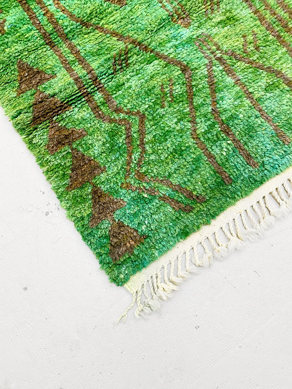 Miniature : Tapis berbère Beni Ouarain vert à motifs marron 1,45x1,10m