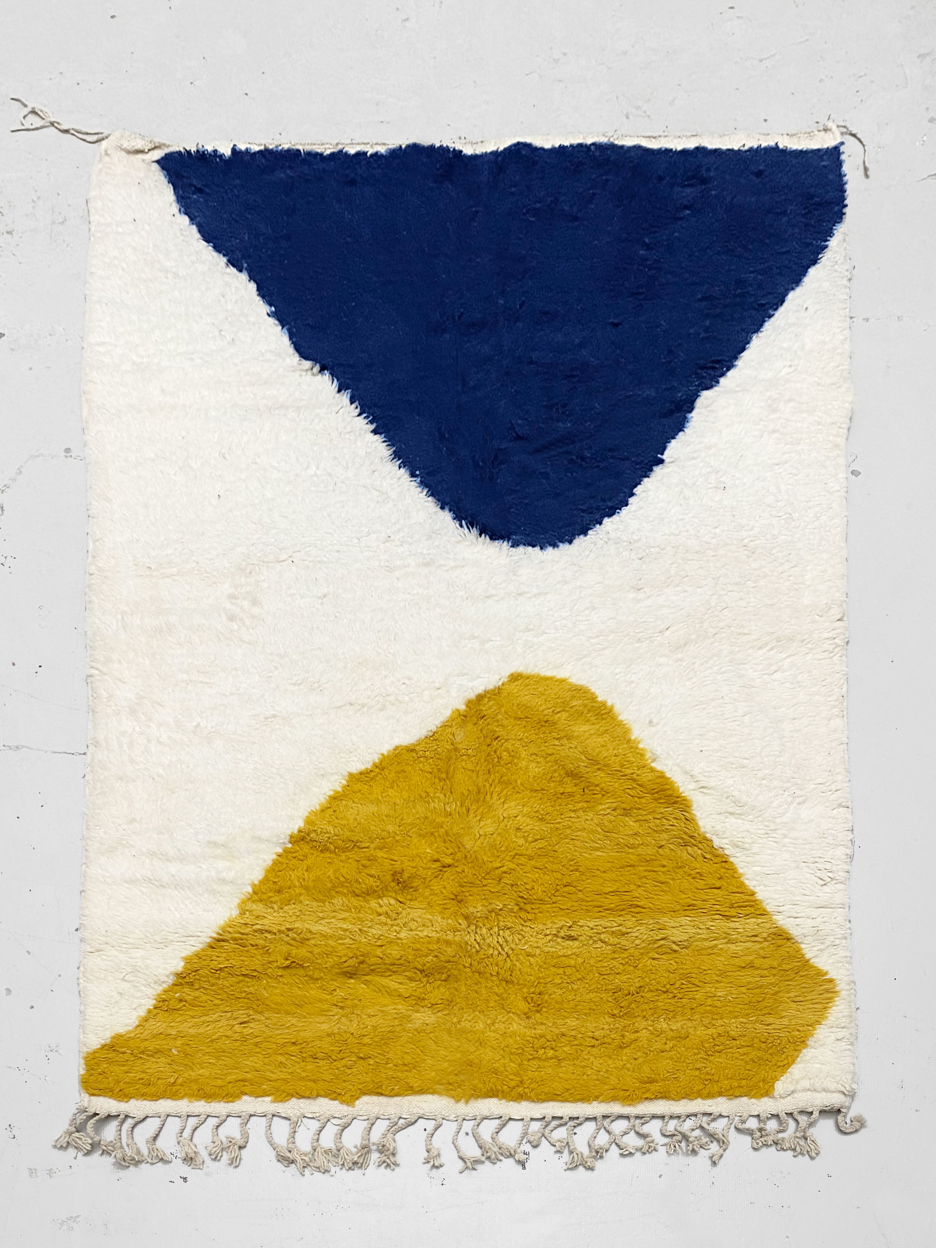 Tapis berbère Boujaad écru à motifs colorés 2,90x2m