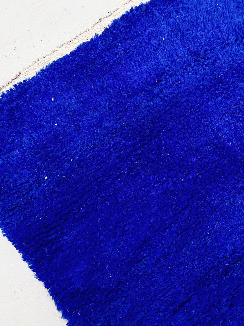 Miniature : Tapis berbère Beni Ouarain uni bleu majorelle 1,58x1,03m