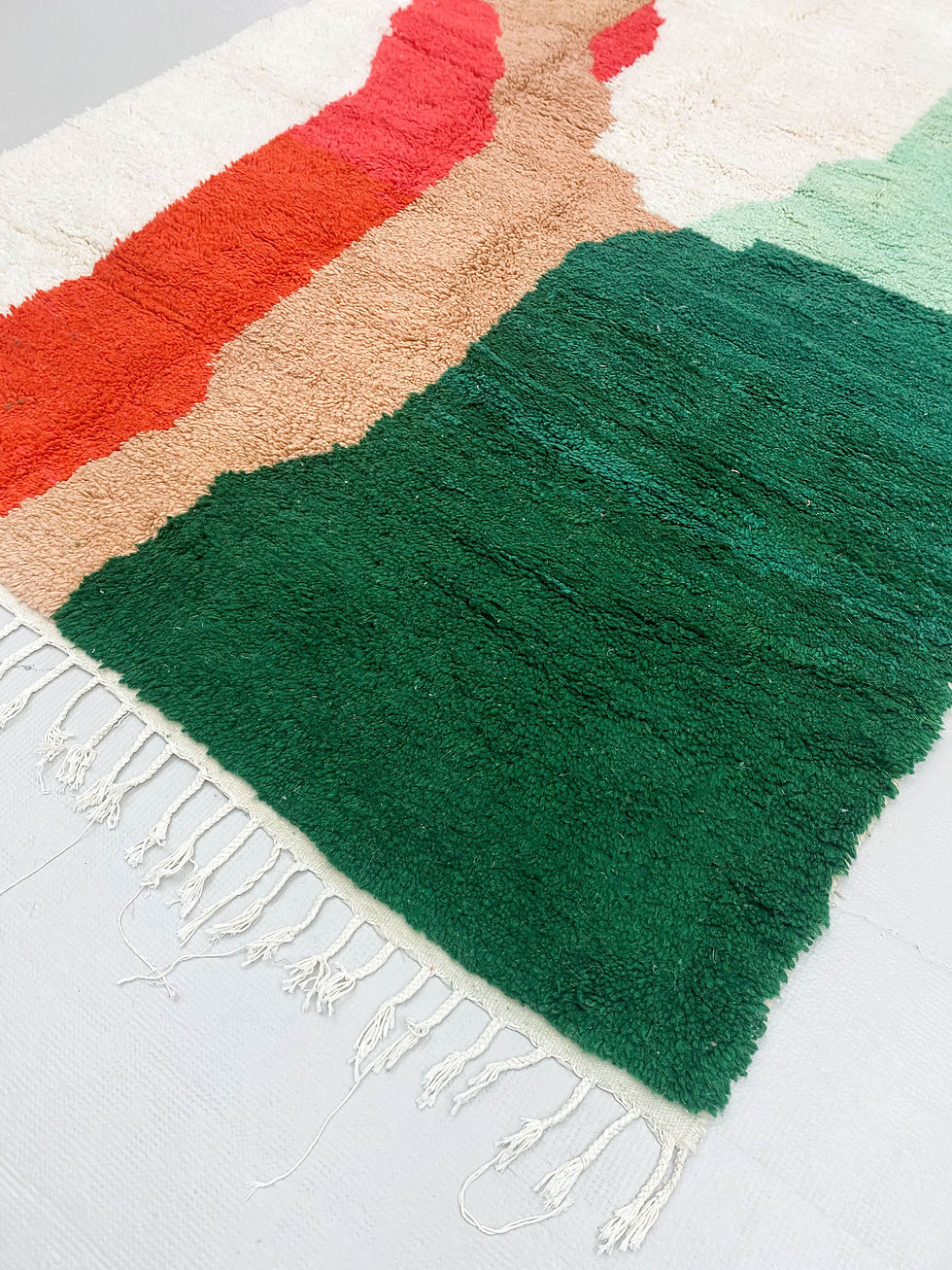 Miniature : Tapis berbère Beni Ouarain écru à motifs colorés 2,78x1,55m