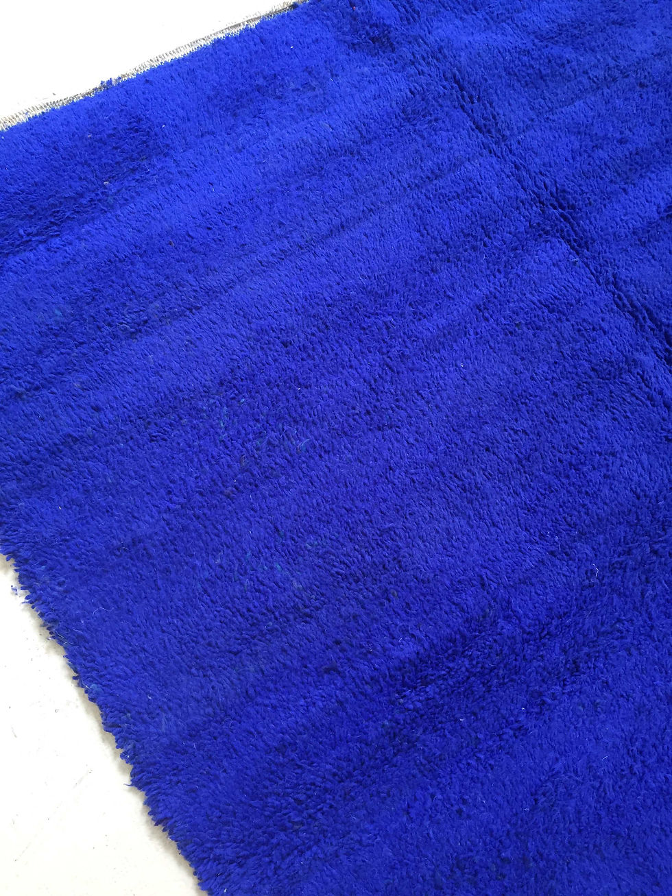 Miniature : Tapis berbère Beni Ouarain bleu majorelle uni 2,87x2,08m